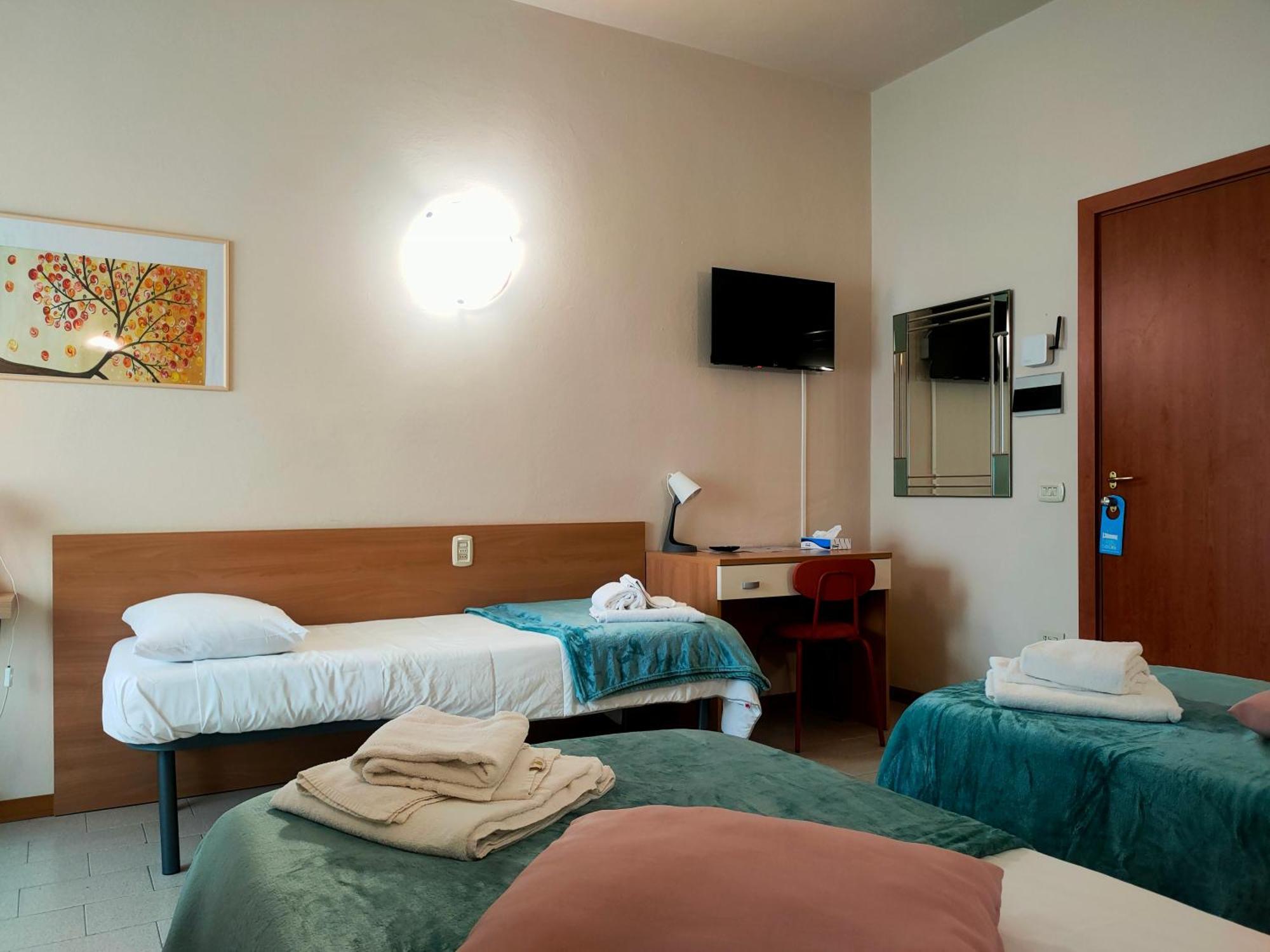 Hotel Il Boschetto Pistoia Esterno foto